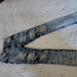 Boys skiny jeans
